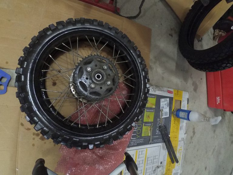 Installing Shinko 244 Tires on Hawk 250 Dual Sport Hawk 250 Guides